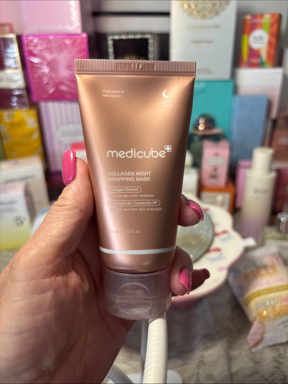Medicube Collagen Night Wrapping Mask - Rose Gold Tube